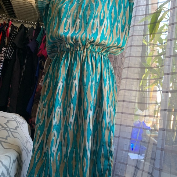 Michael Kors silky dress 👗 with lining 👍 color - Picture 4 of 7